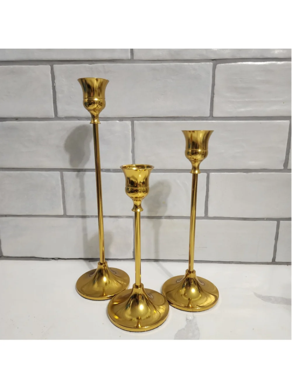 Candle Holders Set of 3 Gold Tone Metal Taper Candlesticks Graduated Vintage Dec